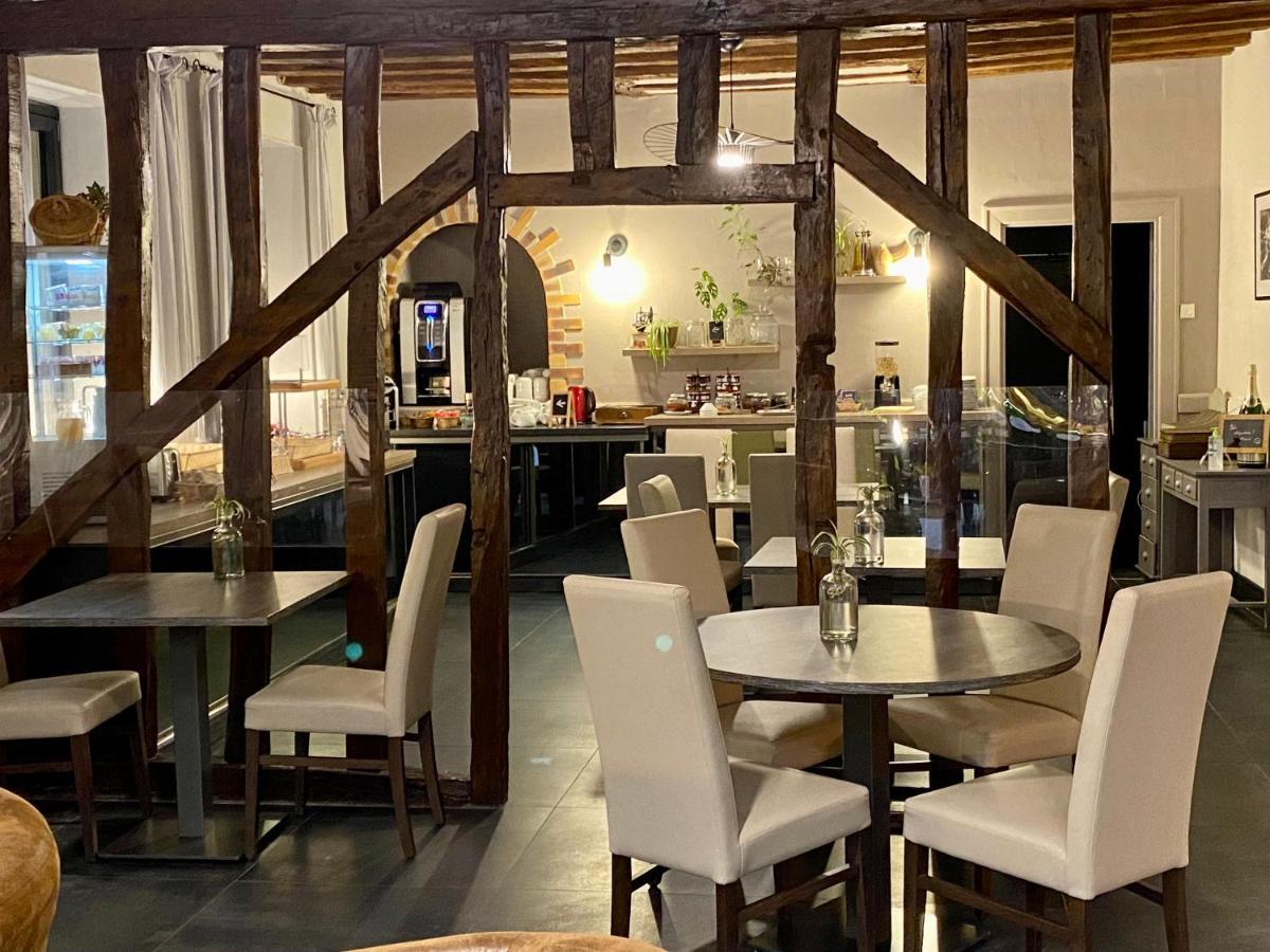 ארסונוואל Logis Hostellerie La Chaumiere מראה חיצוני תמונה