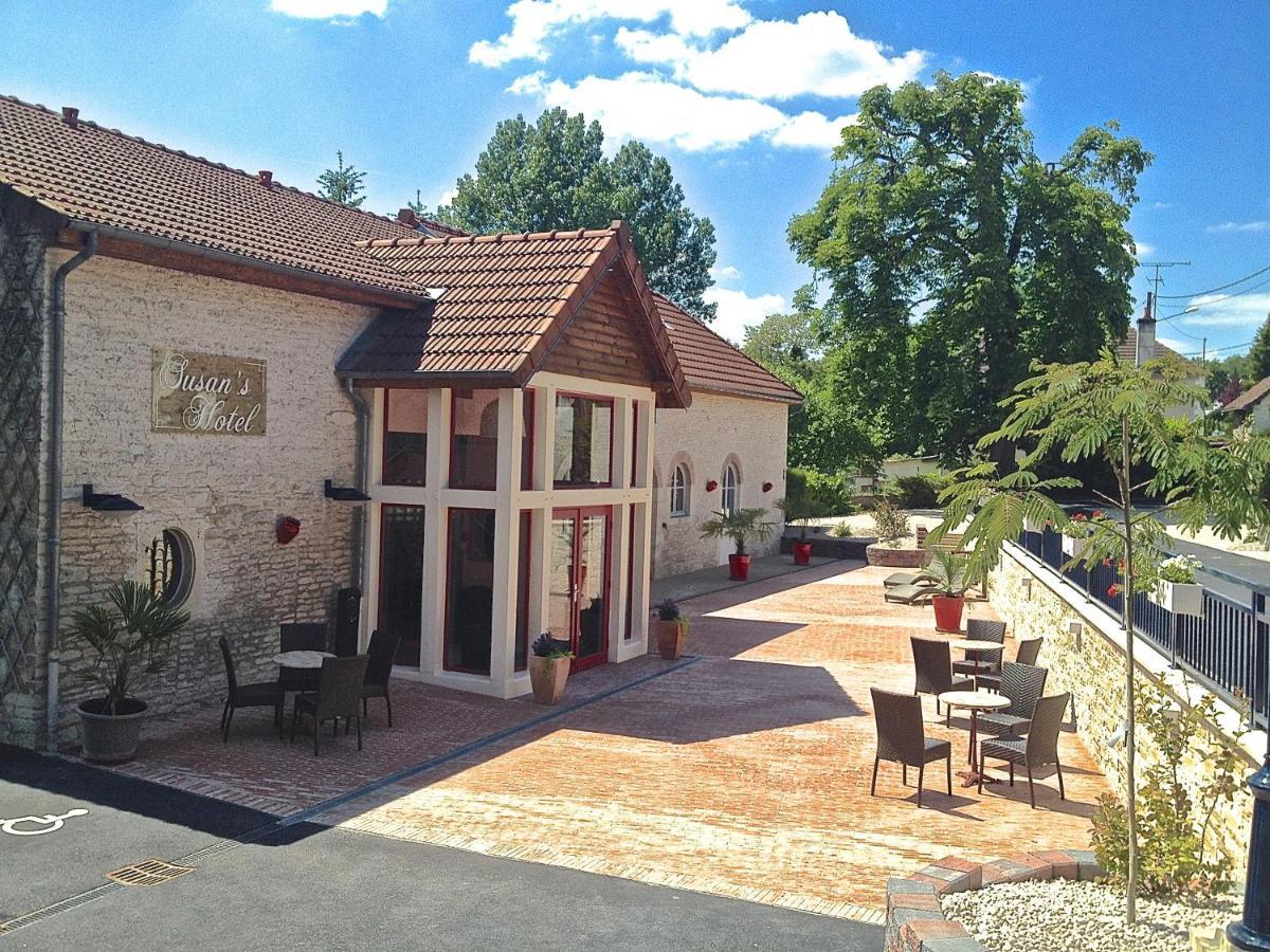 ארסונוואל Logis Hostellerie La Chaumiere מראה חיצוני תמונה