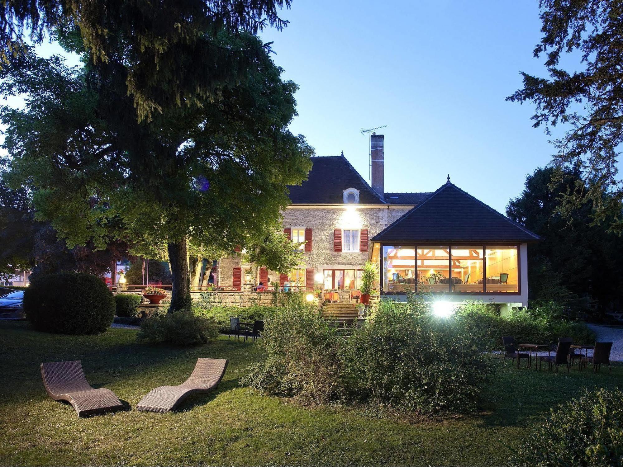 ארסונוואל Logis Hostellerie La Chaumiere מראה חיצוני תמונה